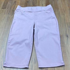 Gloria Vanderbilt Avery Pull-on Slim Jeans